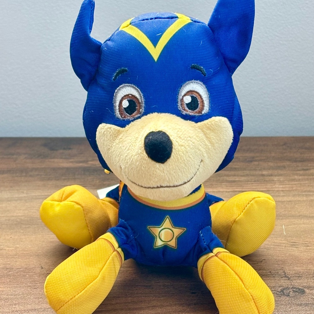 Nickelodeon PAW PATROL Super Mighty Pups CHASE Cape Toy Dog Plush Stuffed Animal